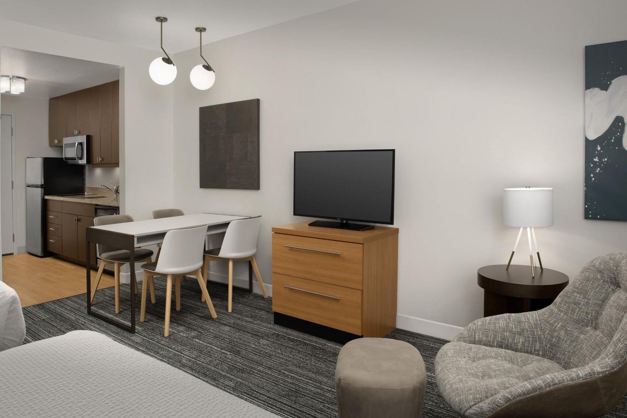 Towneplace Suites By Marriott Cheyenne Southwest/Downtown Area Экстерьер фото
