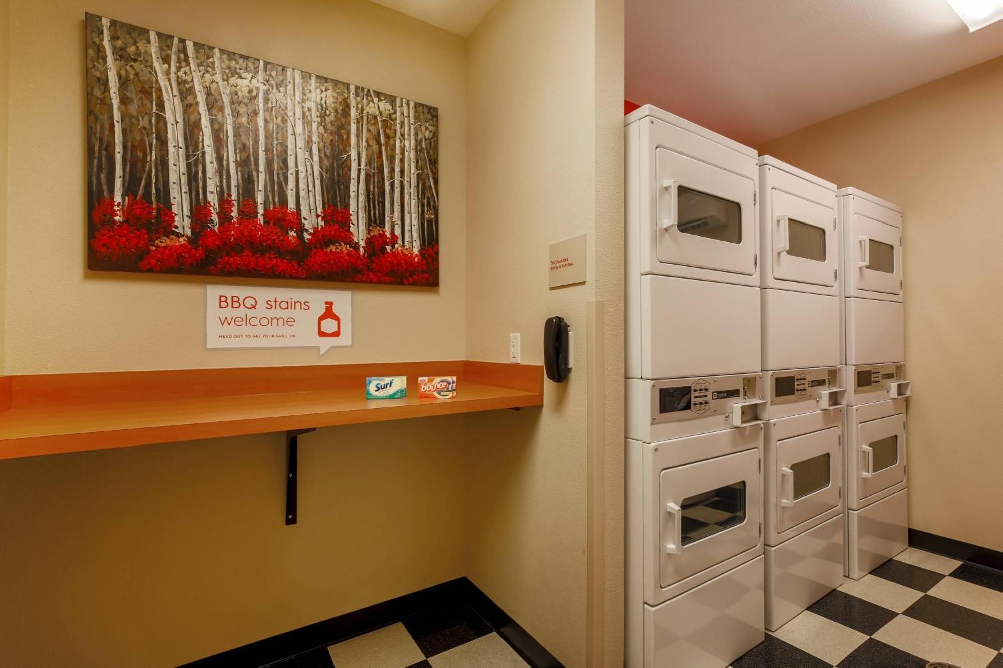 Towneplace Suites By Marriott Cheyenne Southwest/Downtown Area Экстерьер фото